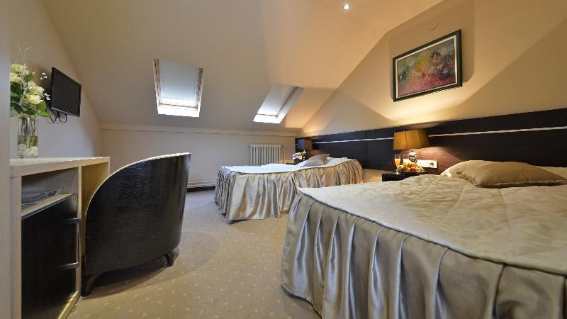 Hotel Zelengora Крагуевац Экстерьер фото