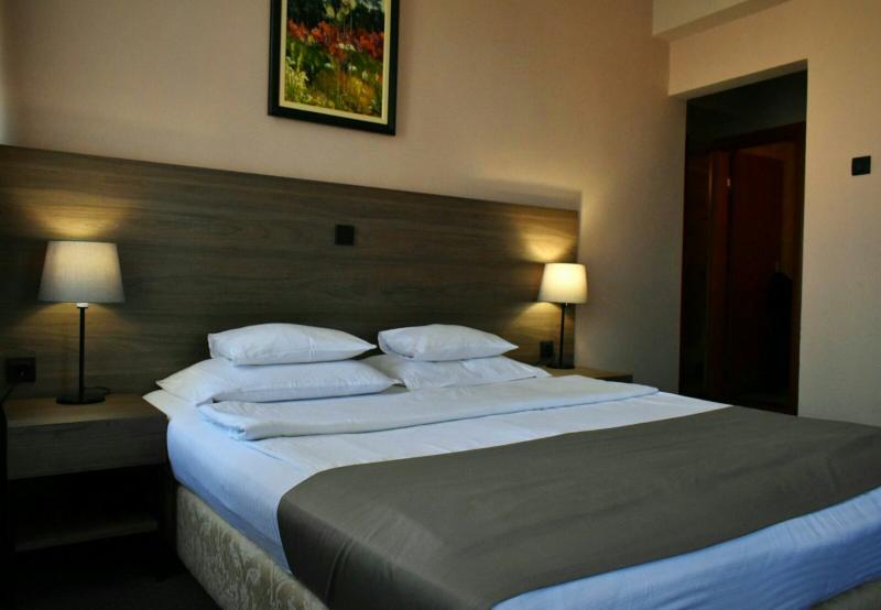 Hotel Zelengora Крагуевац Экстерьер фото